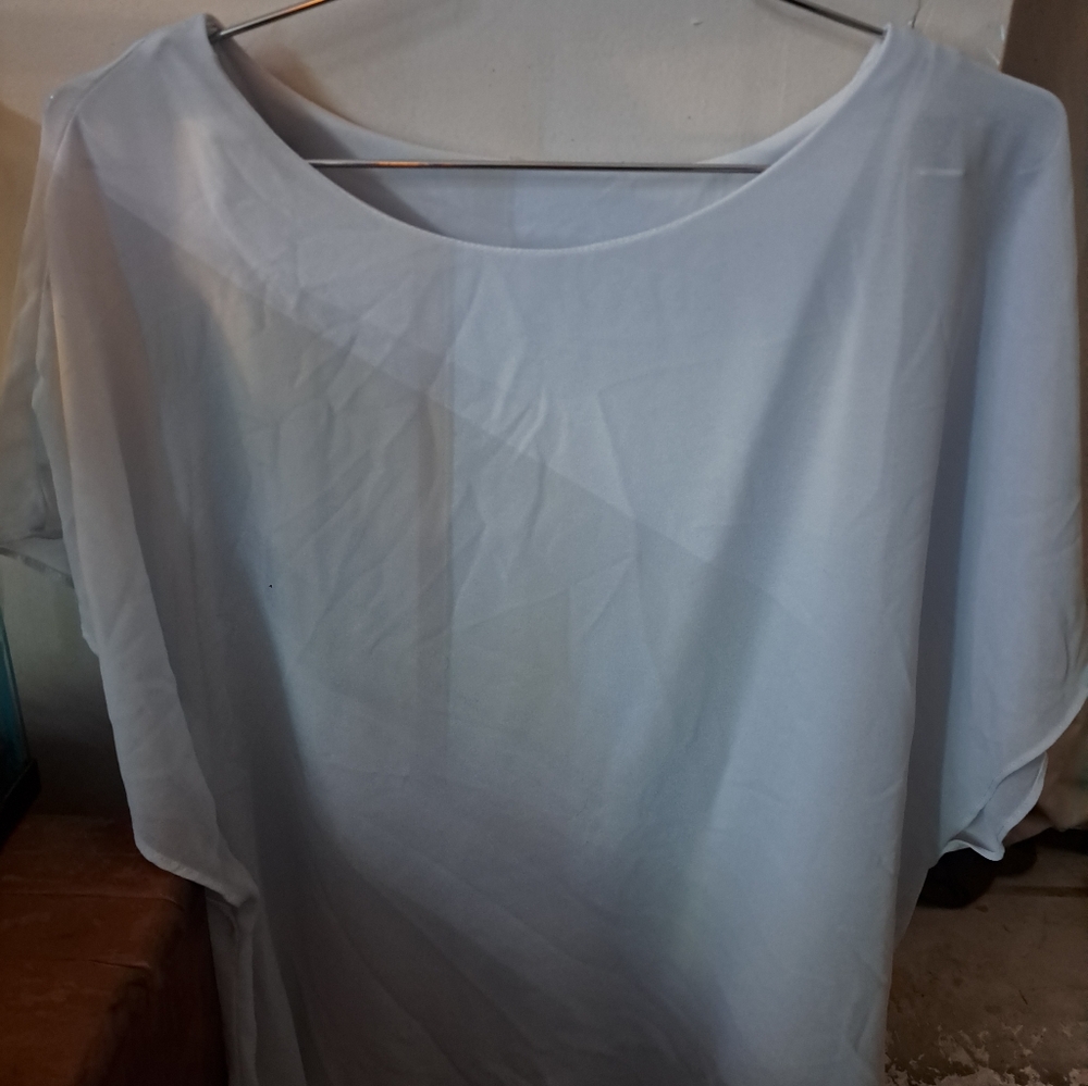 Large Tagless Shirt Bundle